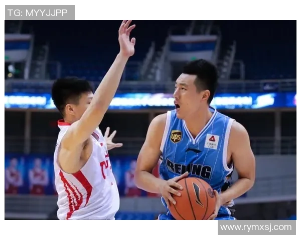 上海篮球队强势领跑锦标赛积分榜总分达51分展现冠军实力 上海篮球队强势领跑锦标赛积分榜总分达51分展现冠军实力