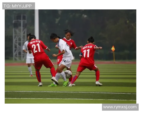 对话吴秀英：回顾她的足球生涯与成长历程的精彩瞬间